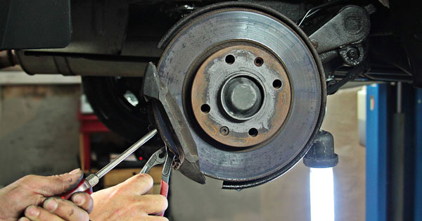 Signs That Indicate You Need Brake Service